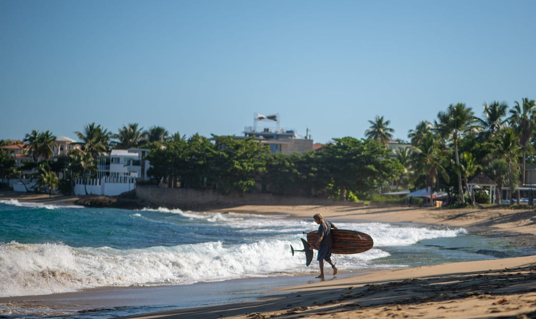A Complete History and Guide to Hydrofoil Surfing| News | Lift Foils