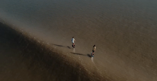 Pororoca - Foiling the World’s Longest Wave